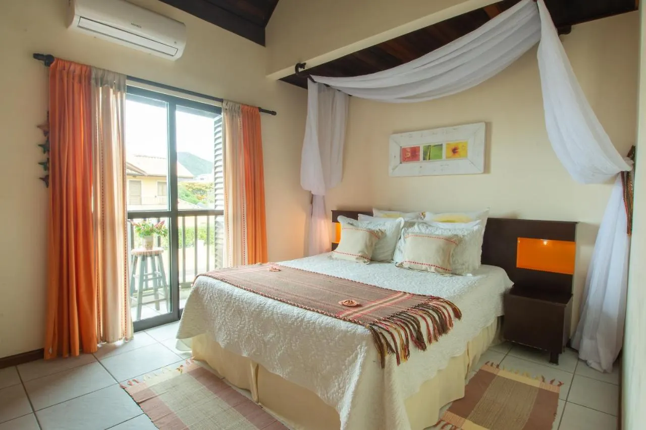 宾馆 Olhos Verdes Guest House 邦比尼亚斯