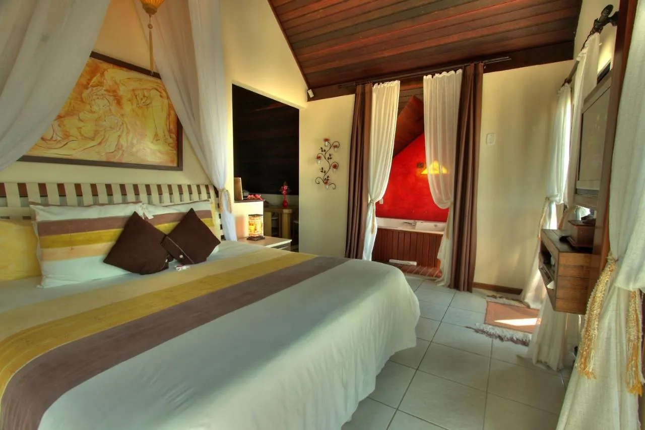 Olhos Verdes Guest House Bombinhas 0*,