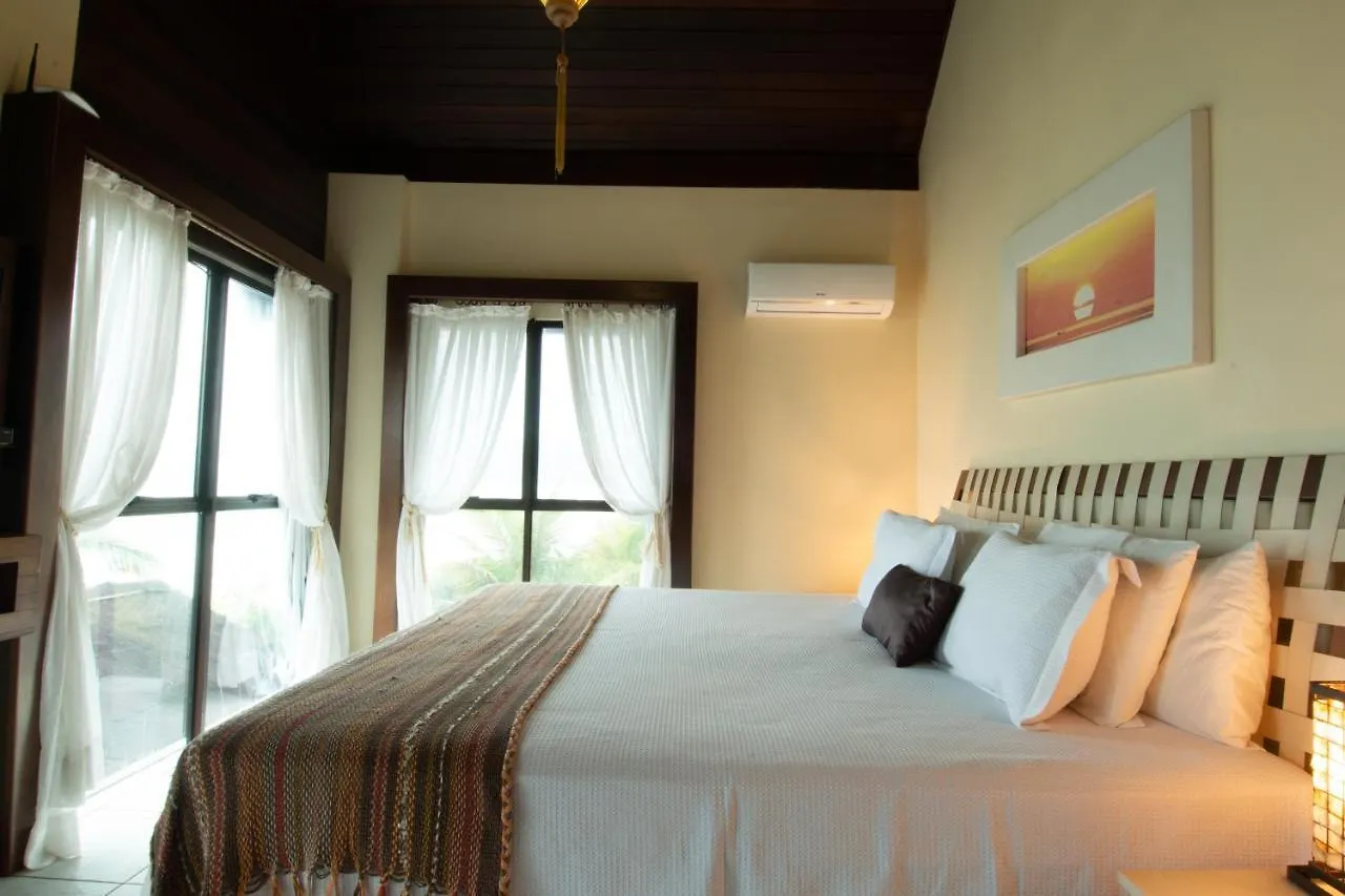 Olhos Verdes Guest House Bombinhas 0*,  Brasil